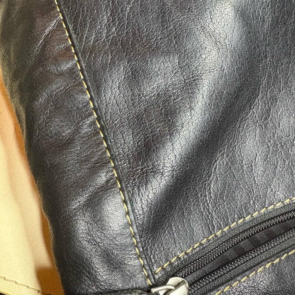 Black Leather Crossbody Bag Jack George’s - Picture 8 of 16